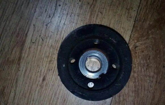 Crankshaft pulley