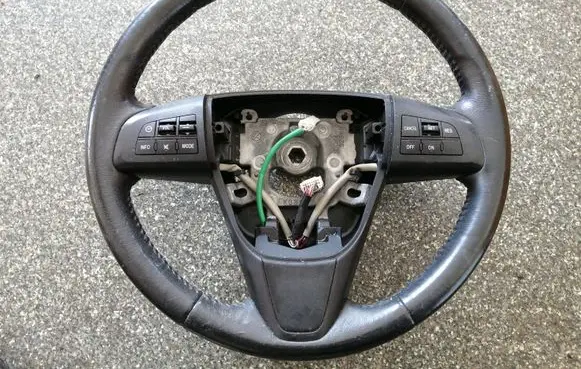 Mazda 6 Steering wheel GDK432980