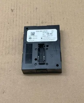 Volkswagen PASSAT B8 Keyless (KESSY) go control unit/module 5Q0959435 5ZA010947 00021000