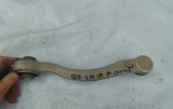 Audi Q7 4M Front control arm 4M0407510B