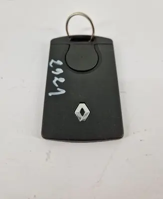 Renault Captur Ignition key/card 