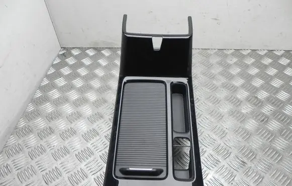 Hyundai Kona I Cup holder back 84620J7000