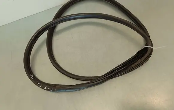 BMW X3 F25 Front door rubber seal 