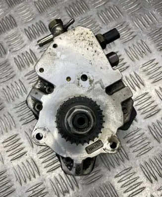 Mitsubishi Colt Fuel injection high pressure pump A6400700601 0445010096