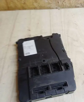 Renault Megane II Comfort/convenience module 8200606830 8200615749