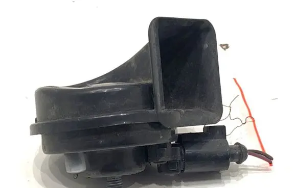 Audi A5 Horn signal 8W0951221