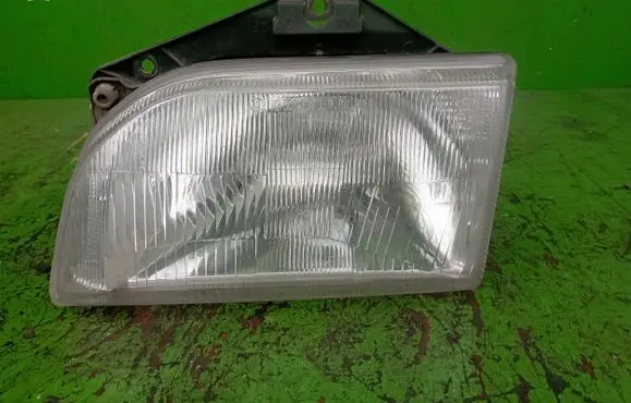 Ford Fiesta Headlight/headlamp