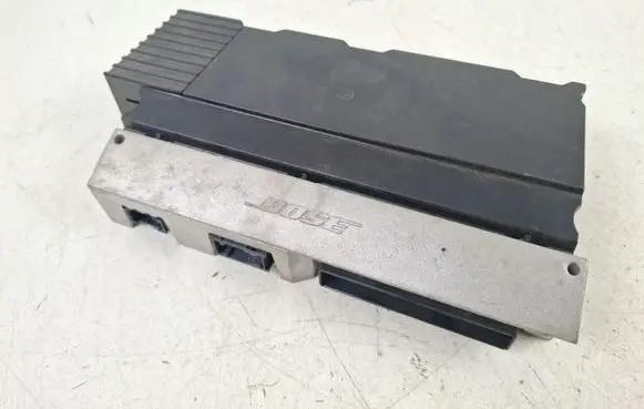 Audi A6 S6 C6 4F Sound amplifier 4F0035223G