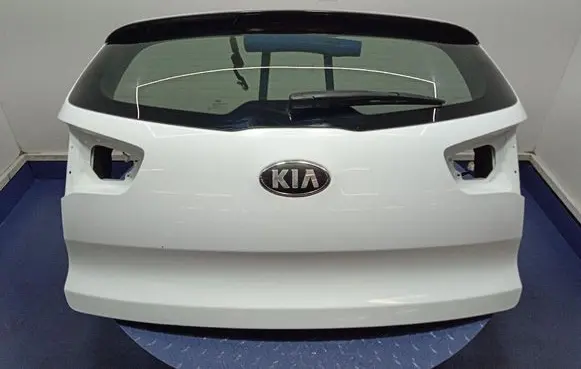 KIA Sportage Tailgate/trunk/boot lid 