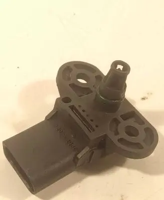 Skoda Fabia Mk1 (6Y) Air pressure sensor 03C906051 0261230095