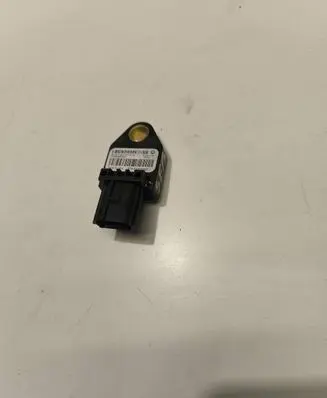 Chrysler Sebring (JS) Airbag deployment crash/impact sensor P04896065AA 39754C TCFME028755562