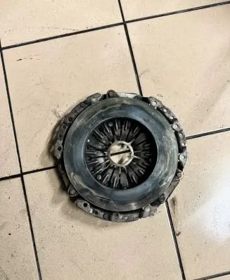 BMW 5 E39 Pressure plate 7503501