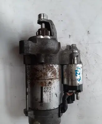 Audi A6 C7 Starter motor 059911024P