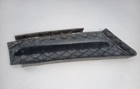 BMW 3 E90 E91 Front bumper lower grill 7154554