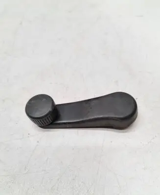 Volkswagen Caddy Front door window winding handle 2K0837581