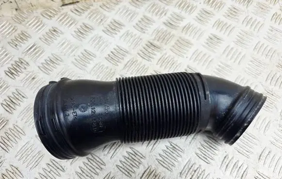 Audi A1 Air intake duct part 5Q0129684D
