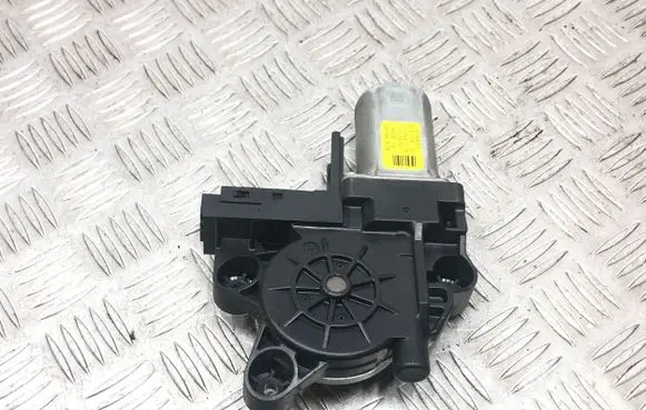 Volvo S80 Front door window regulator motor 970714101 070907 1174077A
