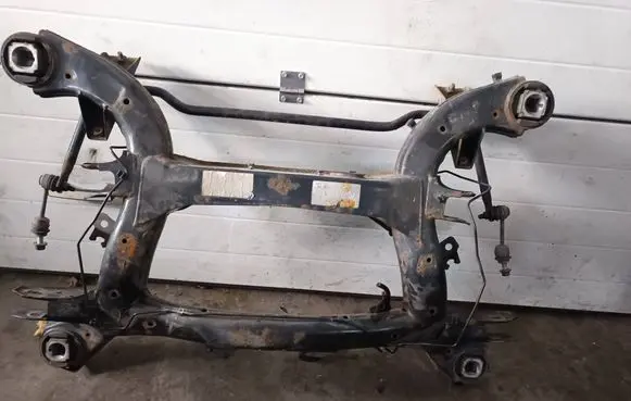 BMW X6 E71 Rear subframe 