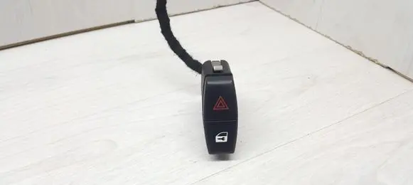 BMW 5 E60 E61 Hazard light switch 6131691950604