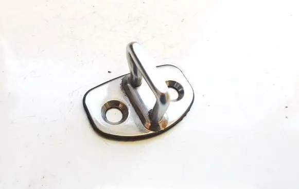 Skoda Octavia Mk2 (1Z) Front door lock loop/hook striker 6y0837033c