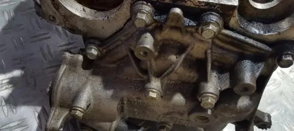 Engine coolant pipe/hose