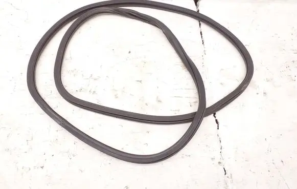 Toyota ProAce City Sliding door rubber seal 9831726380