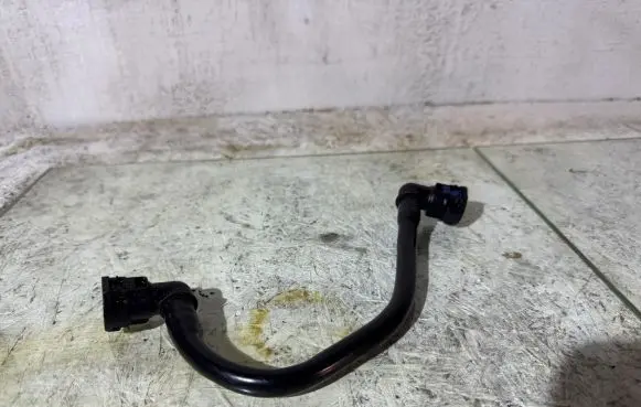 Ford Galaxy Gearbox oil cooler pipe/hose 9G917890FA