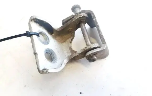 Peugeot Partner Front door upper hinge