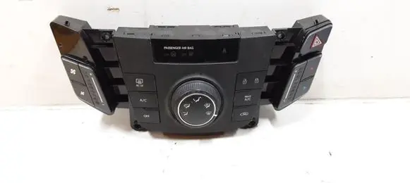 Hyundai i40 Climate control unit 972503ZXXX 5565
