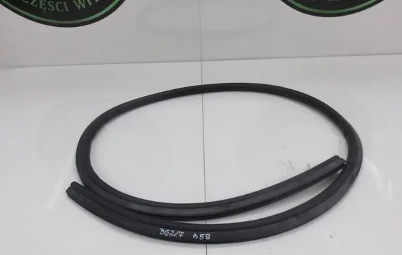 BMW X1 E84 Other front door trim element 16357310