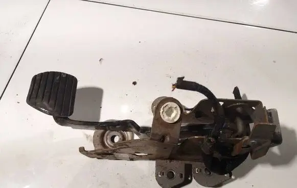 Renault Scenic III - Grand scenic III Brake pedal 465010016R