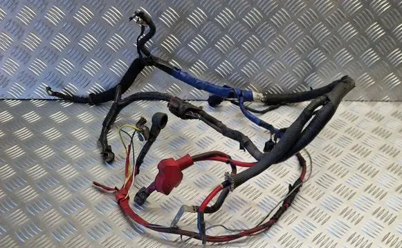 Ford Explorer Positive cable (battery) 6L2T14A280