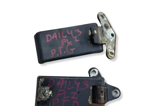 Iveco Daily 35.8 - 9 Loading door hinge set 