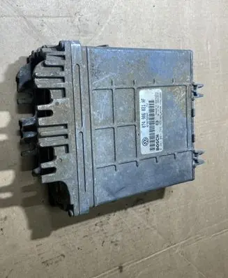 Volkswagen II LT Engine control unit/module 0281001789 074906021AF