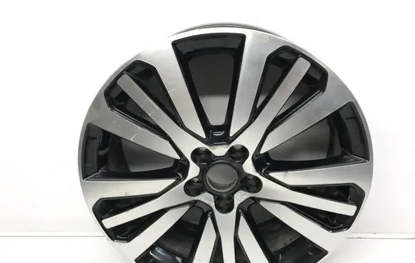 R19 alloy rim