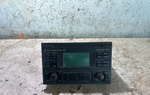 Volkswagen Sharan Radio/CD/DVD/GPS head unit 1J0035191A A1691516 VWZ1Z2A1691516