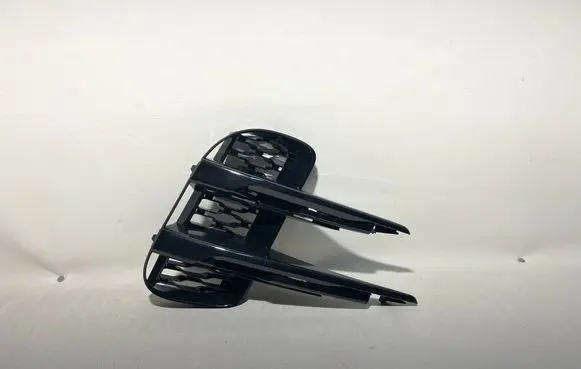 Land Rover Range Rover Evoque L551 Front bumper lower grill K8D28B290