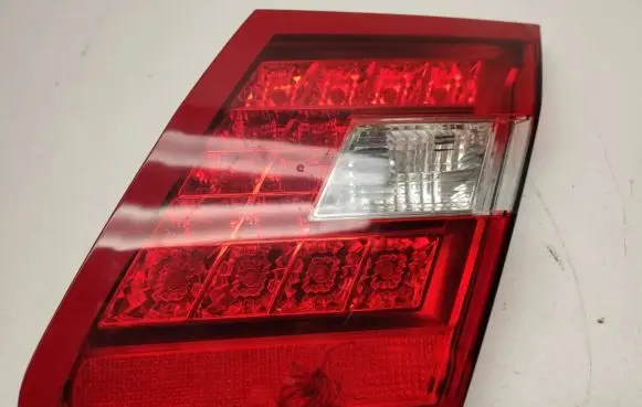 Mercedes-Benz E W212 Tailgate rear/tail lights A2129060258