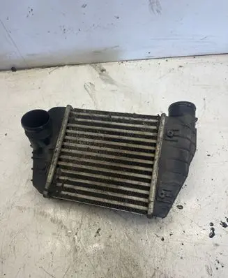 Audi A6 S6 C6 4F Intercooler radiator 4F0145805T
