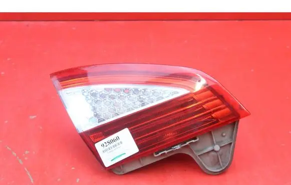 Rear/tail lights