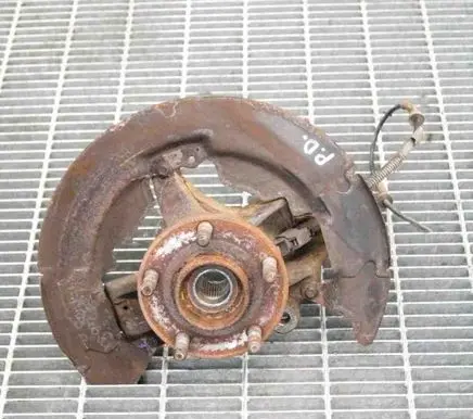 Volvo C30 Front wheel hub 3M513K170