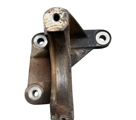 Volvo S60 Engine mounting bracket 9143465