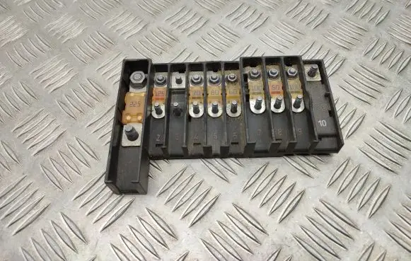 Volkswagen Transporter - Caravelle T5 Fuse module 7E6970187AQ