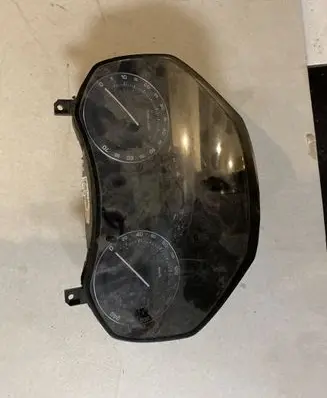 Skoda Octavia Mk2 (1Z) Speedometer (instrument cluster) 1Z0920