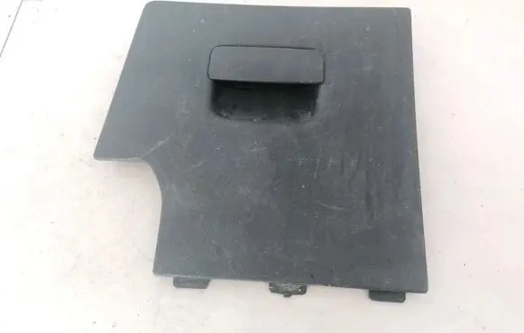 Volkswagen Touran I Glove box 1T0867461