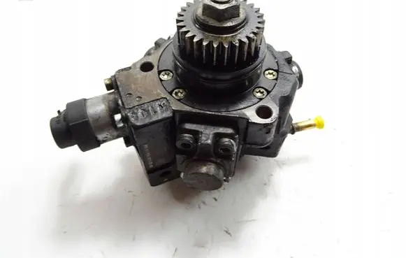Nissan Qashqai Fuel injection high pressure pump 0445010223 10001914021 8200690744