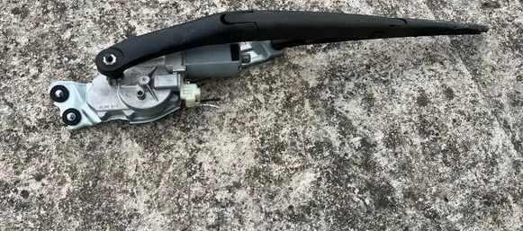 Hyundai Tucson IV NX4 Rear window wiper motor 98700N9100