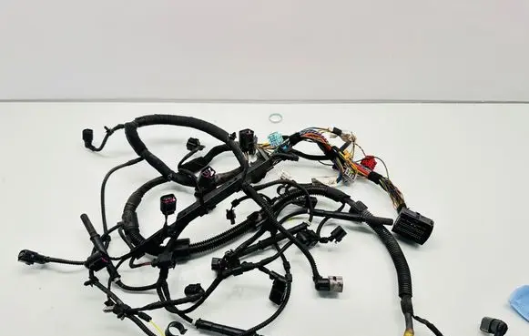 Volkswagen Transporter - Caravelle T6 Engine installation wiring loom 03L971824F