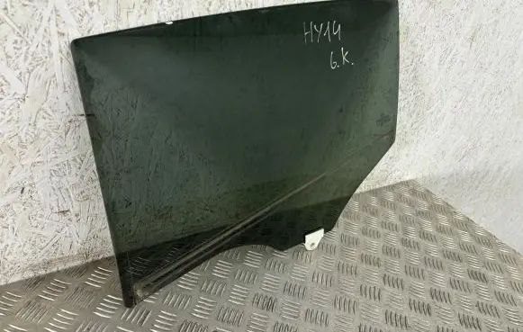 Mazda 3 II Rear door window glass 43R000078