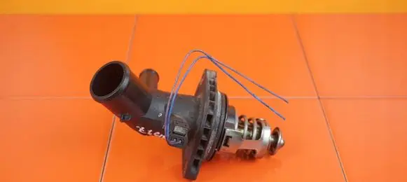 Opel Insignia B Thermostat/thermostat housing 55486847 B20DTH